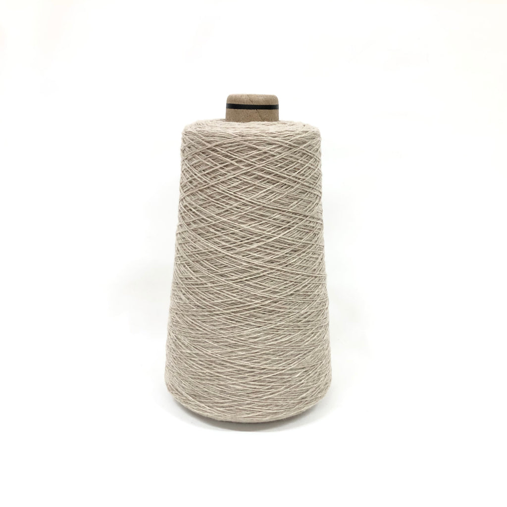 もったいない糸:1109/ウール100%・7.5　約250g(約1875m）