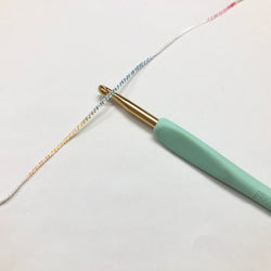 もったいない糸:984　　   ハシゴモール絣 　約200g(約1260m）