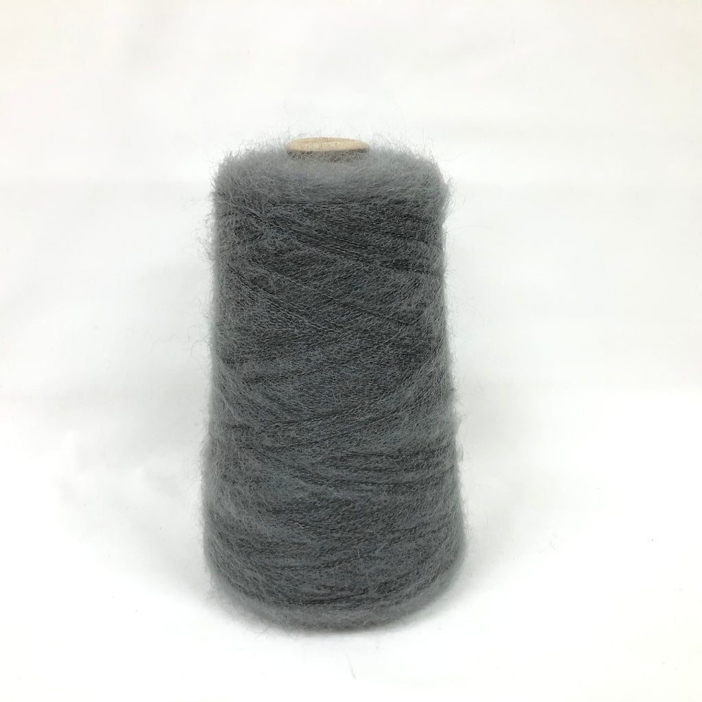 もったいない糸:1063/キッドモヘア55％ 　約300g(約3900m）