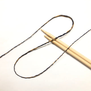 もったいない糸:958　   アクリルスラブ 　約300g(約1800m）