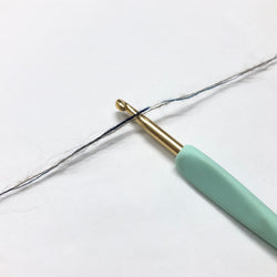 もったいない糸:1028　   キッドモヘア55%ｘアクリルスラブ絣 　約210g(1554m）