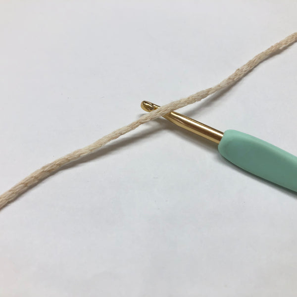 もったいない糸:1095/チャイニーズラクーン混　極太リリヤン　約250g(約400m）