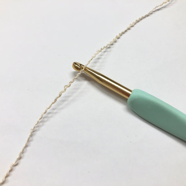 もったいない糸:1004　　  コットンナイロンカベ糸 　約270g(約540m)