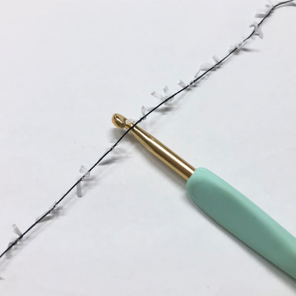 もったいない糸:1000　　  ペーパースラリットモール 　約150g(約1425m)