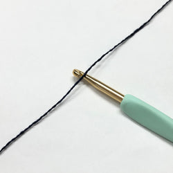 もったいない糸:1115/ウール100%・7.5　約250g(約1875m）