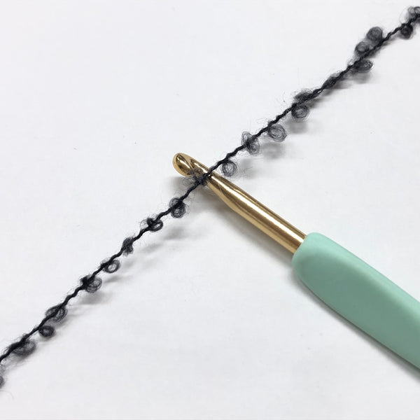 もったいない糸:1079/アルパカ混　ループストレッチ　約340g(約1360m）