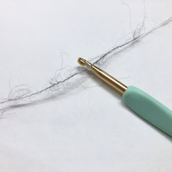 もったいない糸:1017　 ウール混タム  　約300g(3900m）