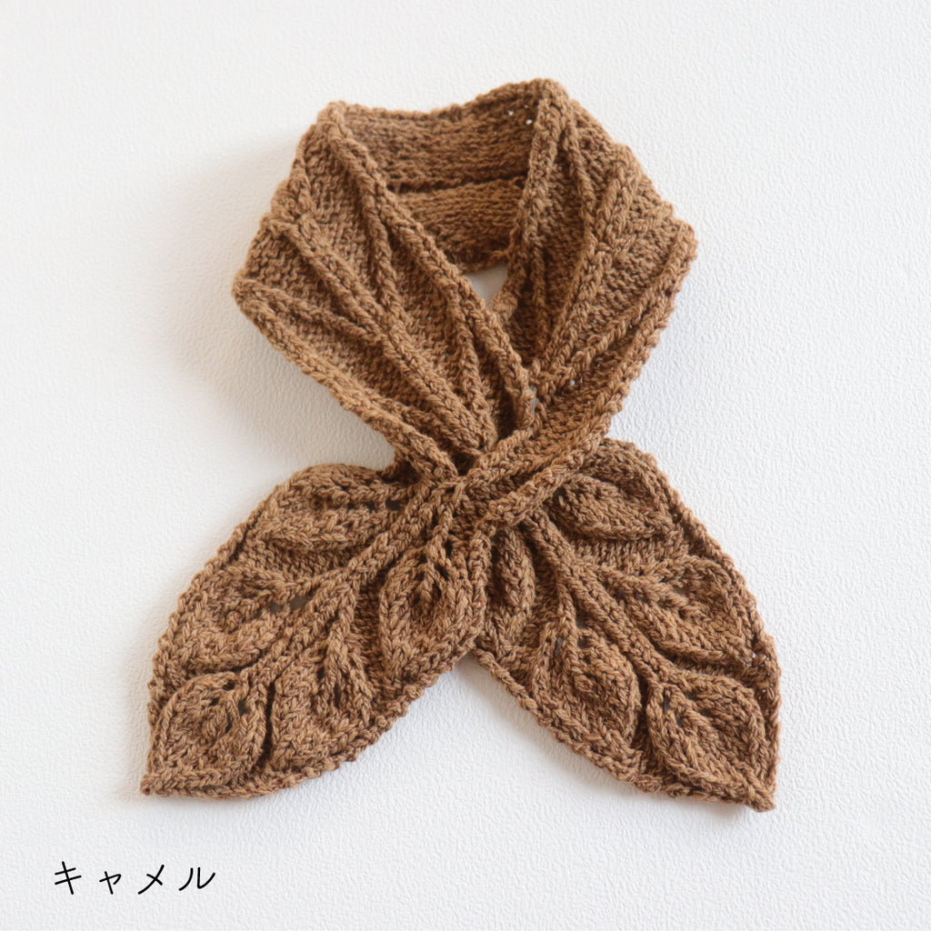 sawada itto：サワダイット-RAPORI-リーフ柄マフラー