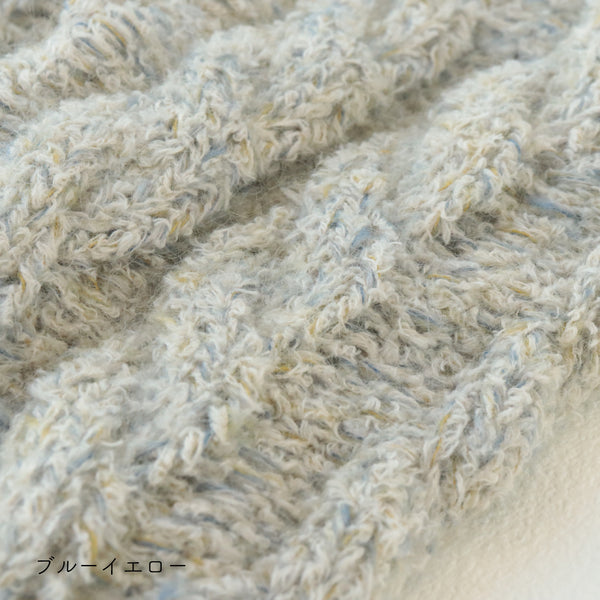 sawada itto：サワダイット-moln-ケーブル編みのレッグウォーマー