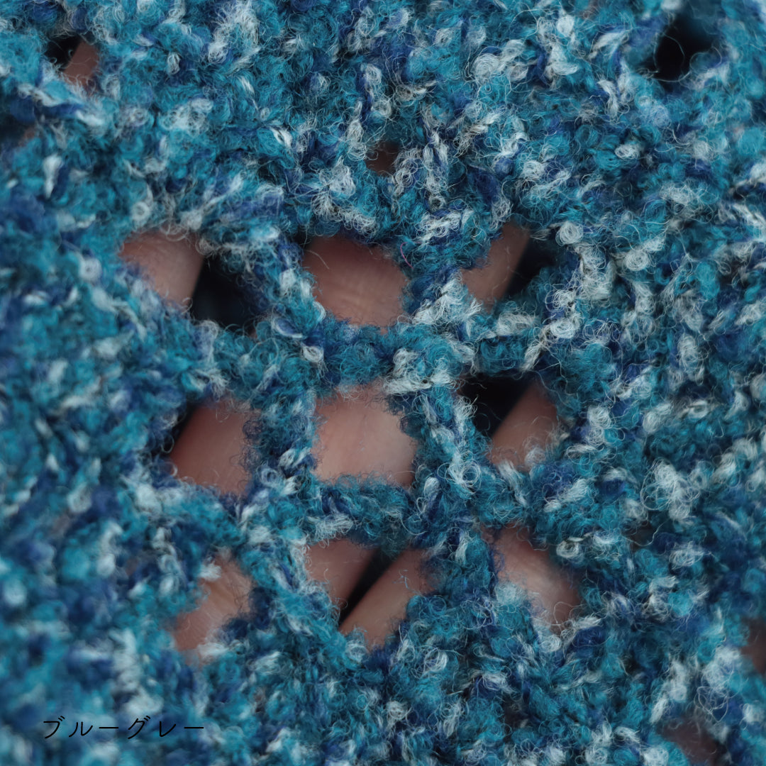 sawada itto：サワダイット-moo-お花模様の透かし編みベスト