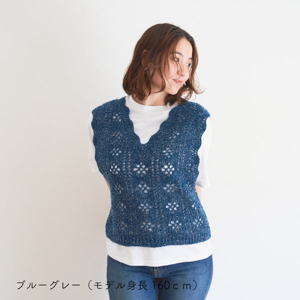 sawada itto：サワダイット-moo-お花模様の透かし編みベスト