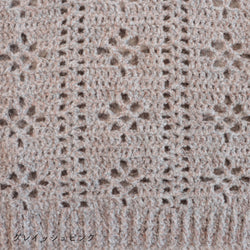 sawada itto：サワダイット-moo-お花模様の透かし編みベスト