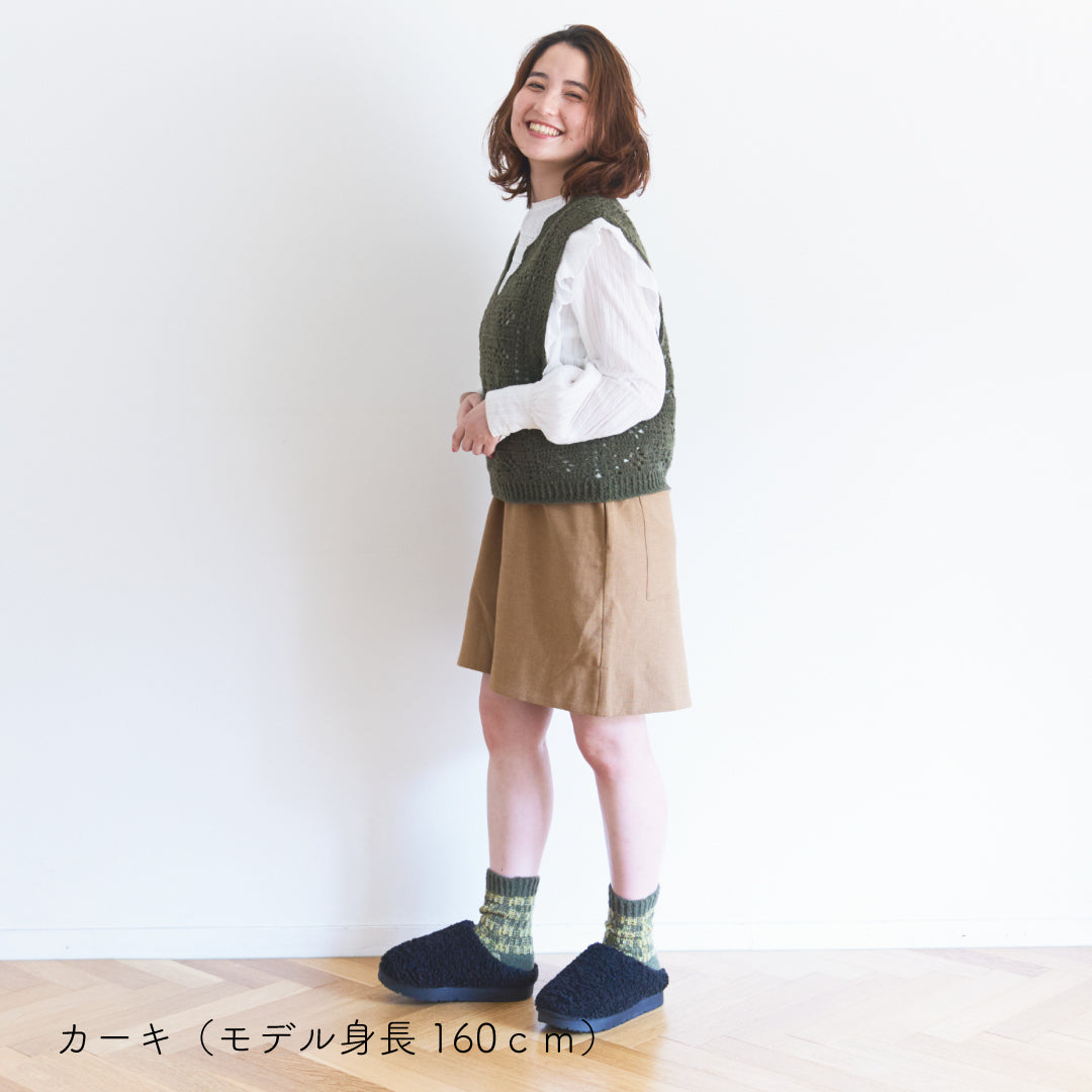 sawada itto：サワダイット-moo-お花模様の透かし編みベスト