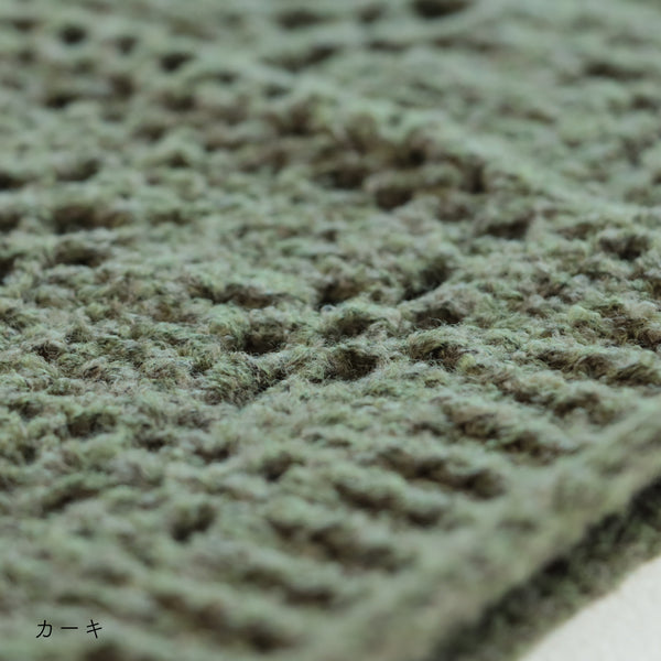 sawada itto：サワダイット-moo-お花模様の透かし編みベスト