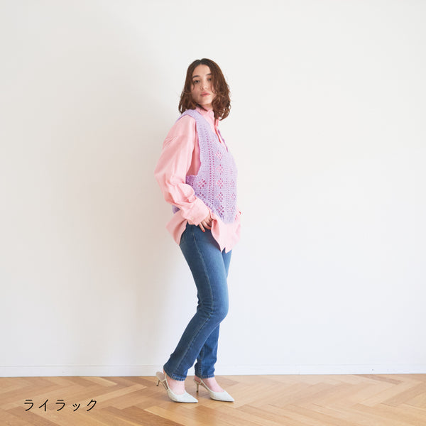 sawada itto：サワダイット-moo-お花模様の透かし編みベスト