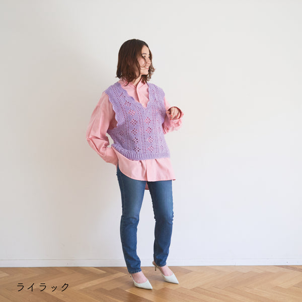 sawada itto：サワダイット-moo-お花模様の透かし編みベスト