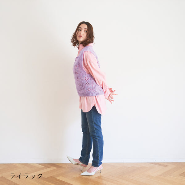 sawada itto：サワダイット-moo-お花模様の透かし編みベスト