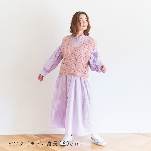 sawada itto：サワダイット-moo-お花模様の透かし編みベスト