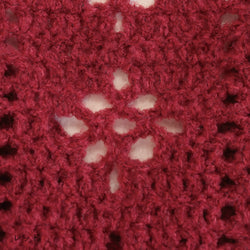 sawada itto：サワダイット-moo-お花模様の透かし編みベスト