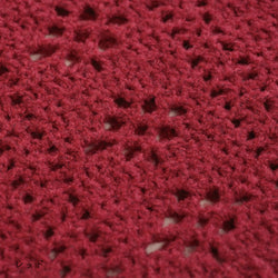 sawada itto：サワダイット-moo-お花模様の透かし編みベスト