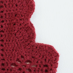 sawada itto：サワダイット-moo-お花模様の透かし編みベスト