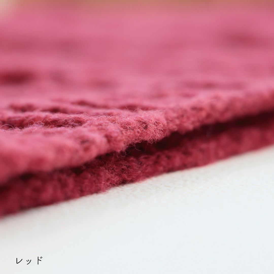 sawada itto：サワダイット-moo-お花模様の透かし編みベスト