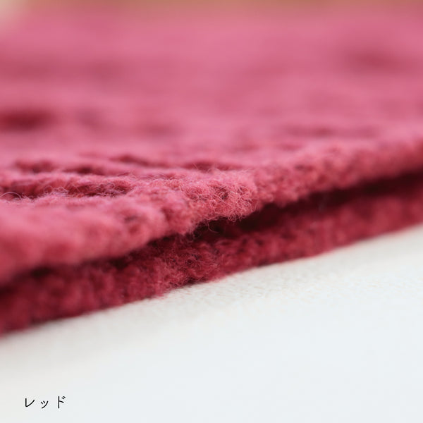 sawada itto：サワダイット-moo-お花模様の透かし編みベスト