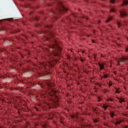 sawada itto：サワダイット-moo-お花模様の透かし編みベスト