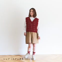 sawada itto：サワダイット-moo-お花模様の透かし編みベスト