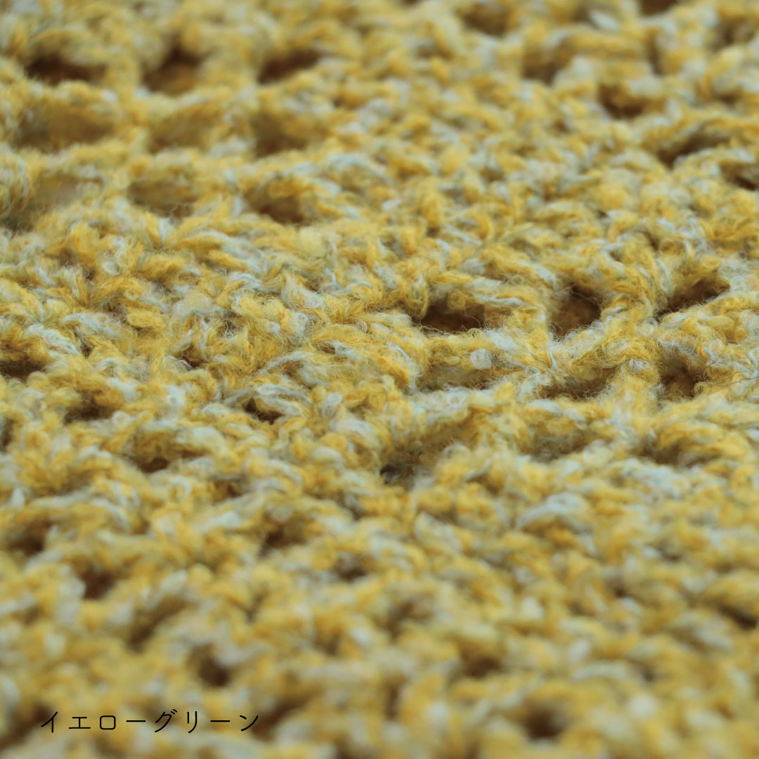 sawada itto：サワダイット-moo-お花模様の透かし編みベスト