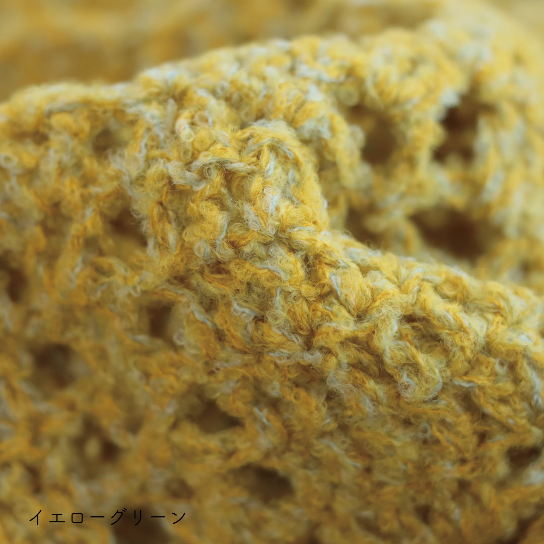 sawada itto：サワダイット-moo-お花模様の透かし編みベスト