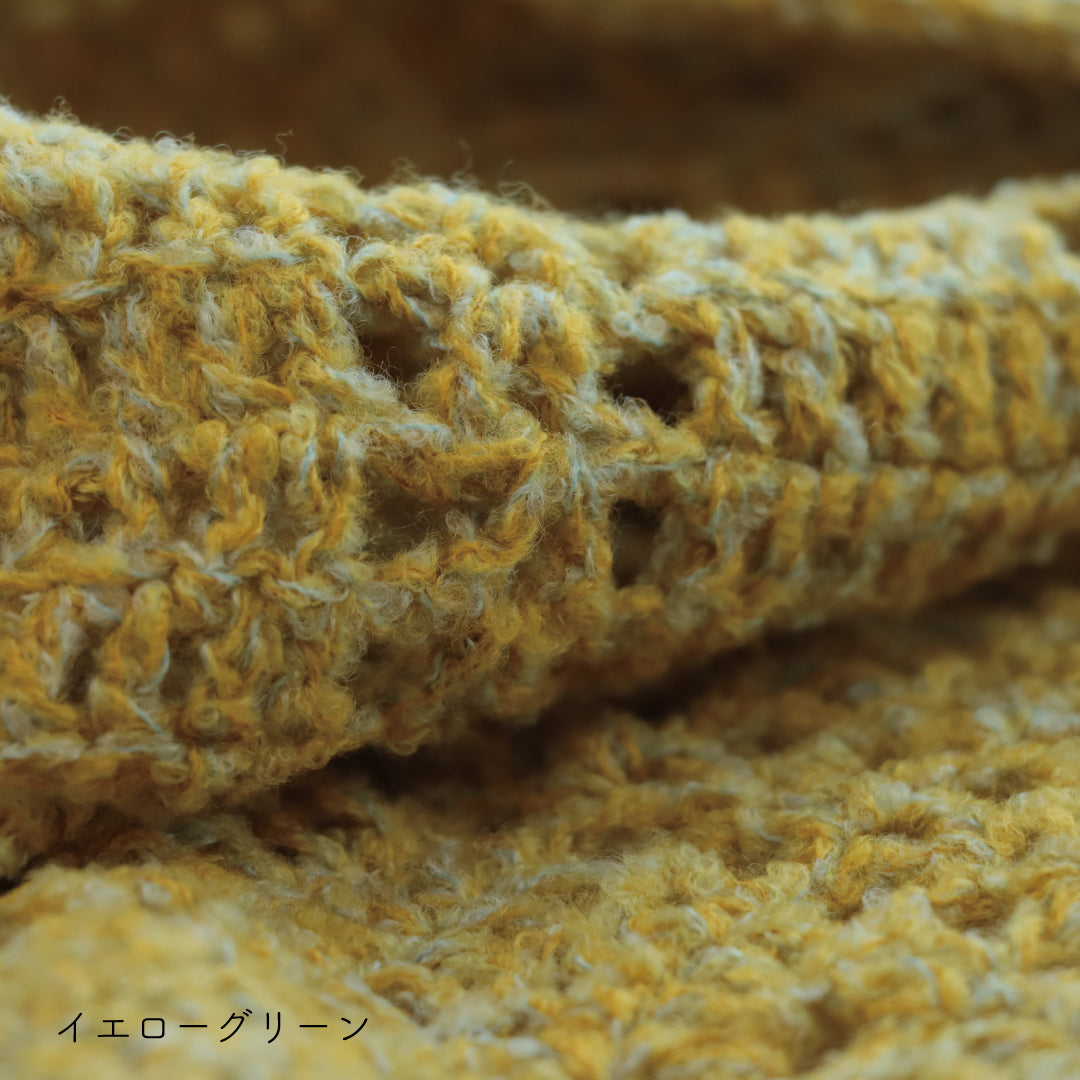 sawada itto：サワダイット-moo-お花模様の透かし編みベスト