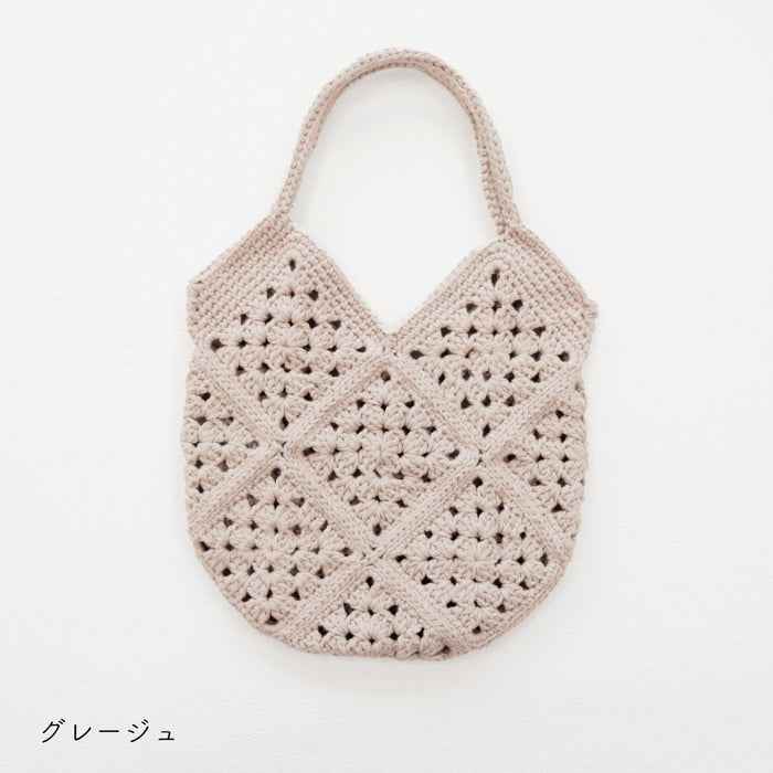  グレージュ