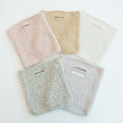 sawada itto：サワダイット-moln-メリヤス編みのミニバッグ