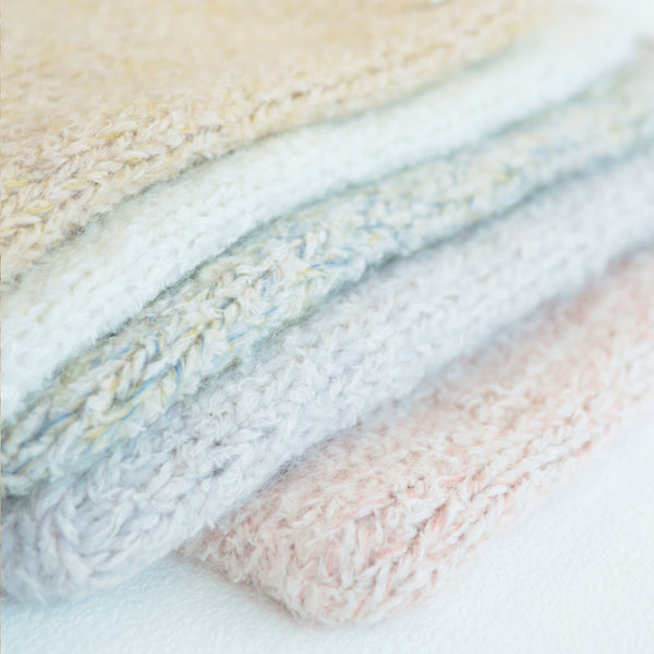 sawada itto：サワダイット-moln-メリヤス編みのミニバッグ