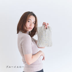 sawada itto：サワダイット-moln-メリヤス編みのミニバッグ