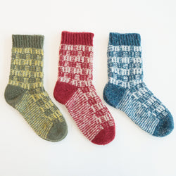 sawada itto：サワダイット-moo-ギンガムチェックソックス