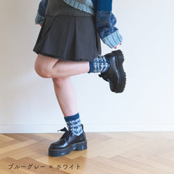 sawada itto：サワダイット-moo-ギンガムチェックソックス