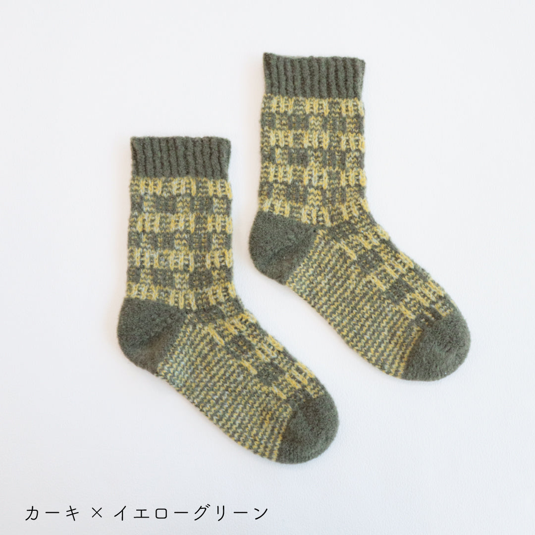 sawada itto：サワダイット-moo-ギンガムチェックソックス