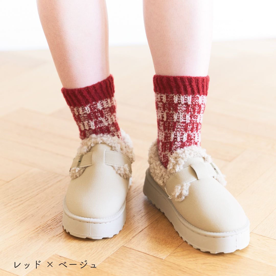 sawada itto：サワダイット-moo-ギンガムチェックソックス