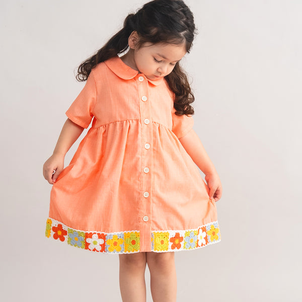 【New Arrival / キッズ&ママサイズ】ami amie : レトロフラワーかぎ針編み付きワンピース/261013