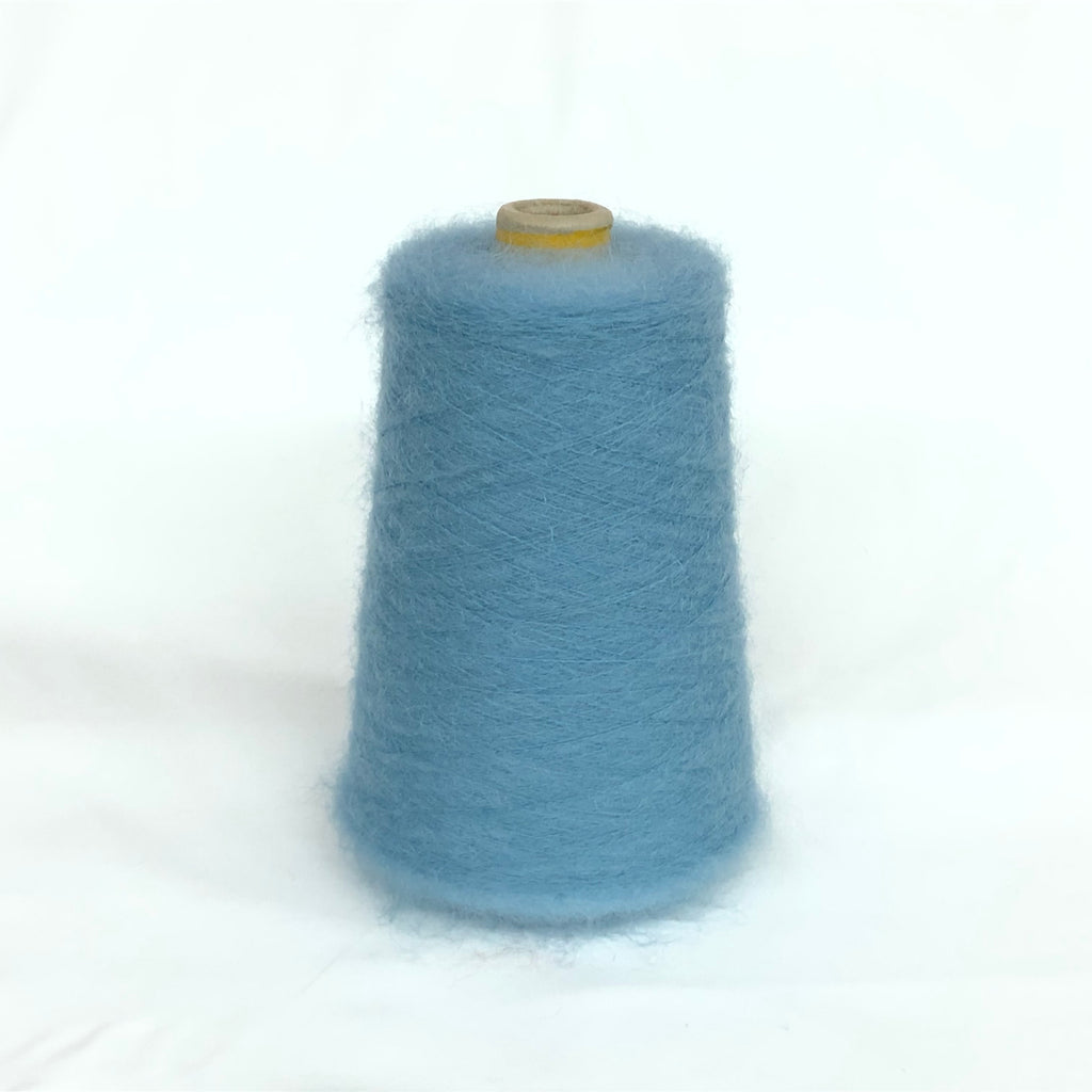 もったいない糸:933　   キッドモヘア55％ 　約320g(約4160m）