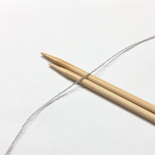 もったいない糸:995　　   ウール60% 　約300g(約4050m)