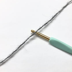 もったいない糸:960　   キッドモヘア55％コード 　約300g(約780m）