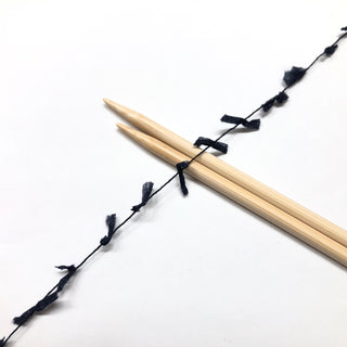 もったいない糸:983　   ナイロンスラリットヤーン 　約130g(約650m）
