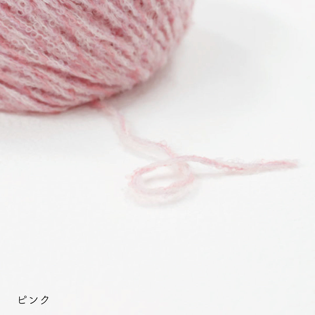 sawada itto：サワダイット-moo-お花模様の透かし編みベスト