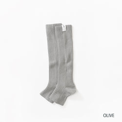 NETENE：ホリデーシーズン限定アイテム｜Leg Warmer＋manucurist<br>レッグウォーマー＋マニキュリスト《green》1本付き