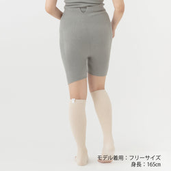 NETENE：ホリデーシーズン限定アイテム｜Leg Warmer＋manucurist<br>レッグウォーマー＋マニキュリスト《green》1本付き