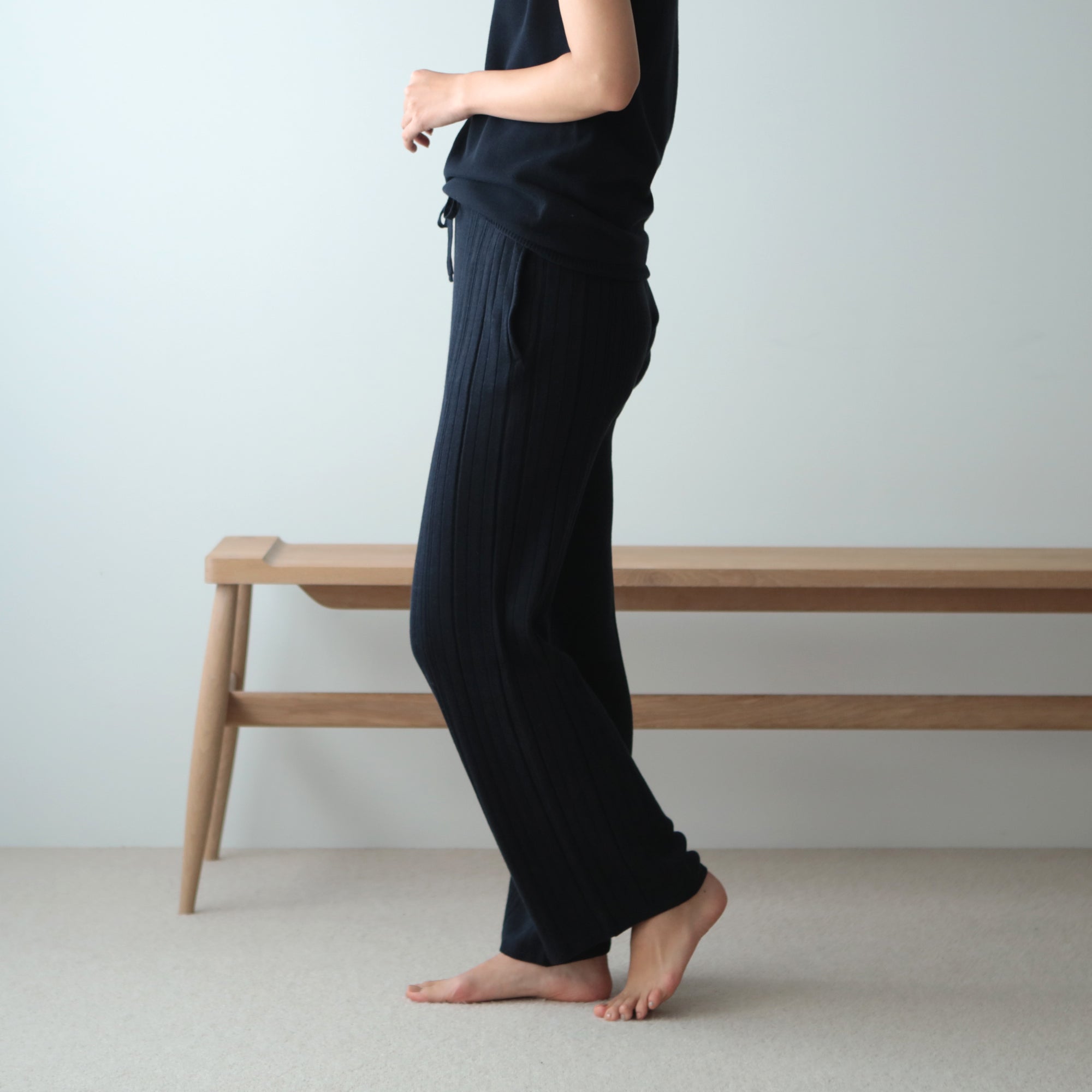 NETENE.：Fika Random Rib Knit pants フィーカ ランダムリブニットパンツ