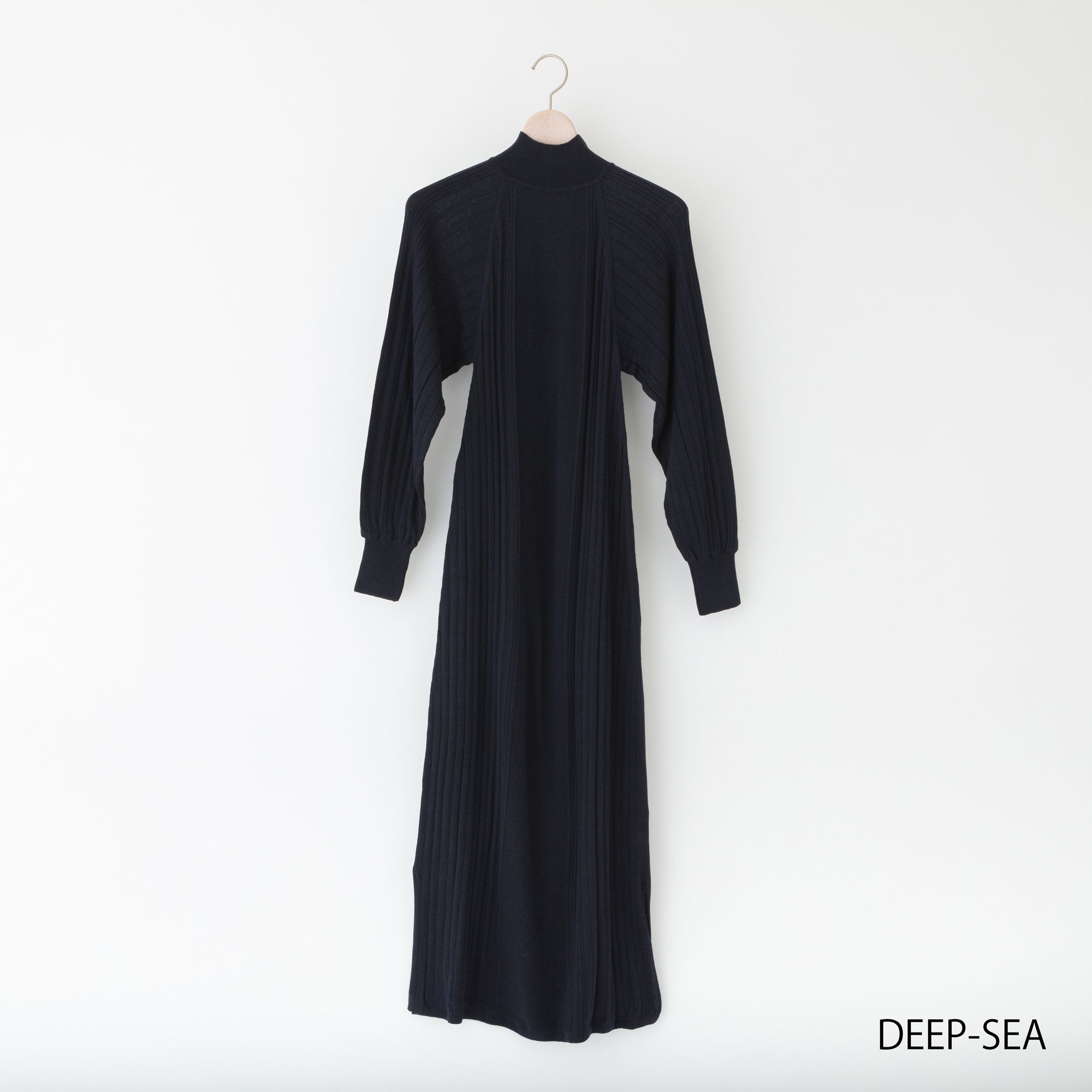 NETENE.：Fika Random Rib Knit Dress フィーカ ランダムリブニットワンピース